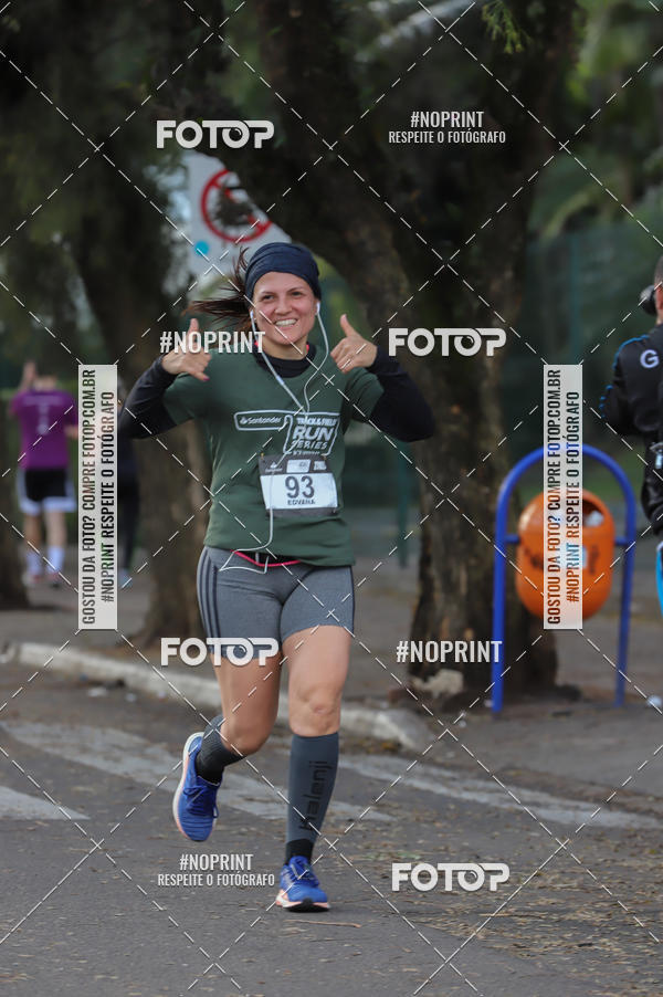 Buy your photos of the eventSANTANDER TRACK&FIELD RUN SERIES - Iguatemi Porto Alegre on Fotop