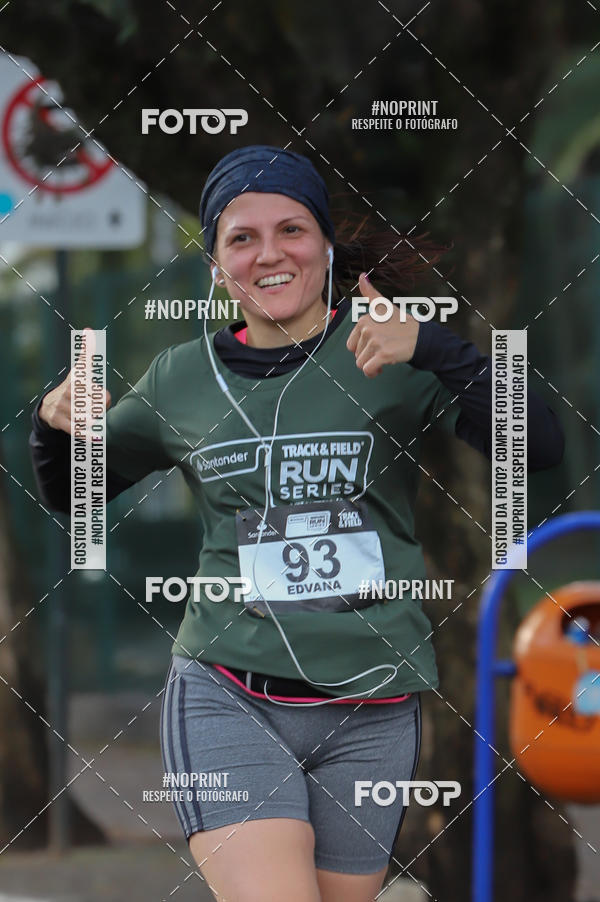 Buy your photos of the eventSANTANDER TRACK&FIELD RUN SERIES - Iguatemi Porto Alegre on Fotop
