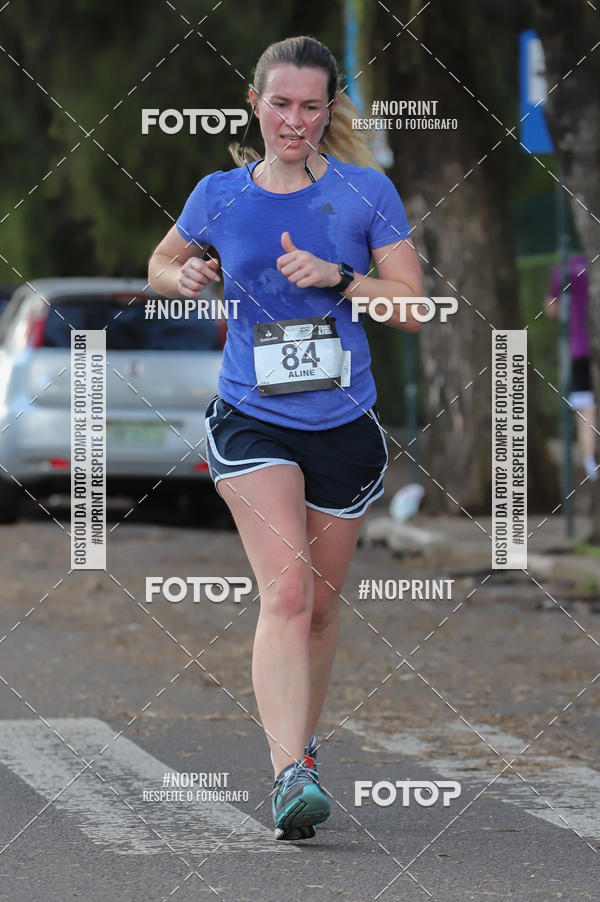 Buy your photos of the eventSANTANDER TRACK&FIELD RUN SERIES - Iguatemi Porto Alegre on Fotop