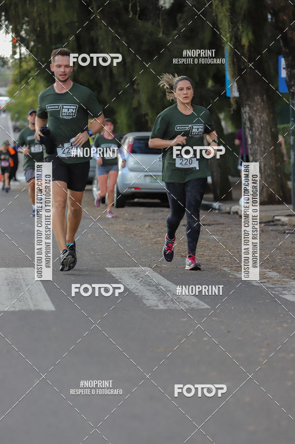 Buy your photos of the eventSANTANDER TRACK&FIELD RUN SERIES - Iguatemi Porto Alegre on Fotop