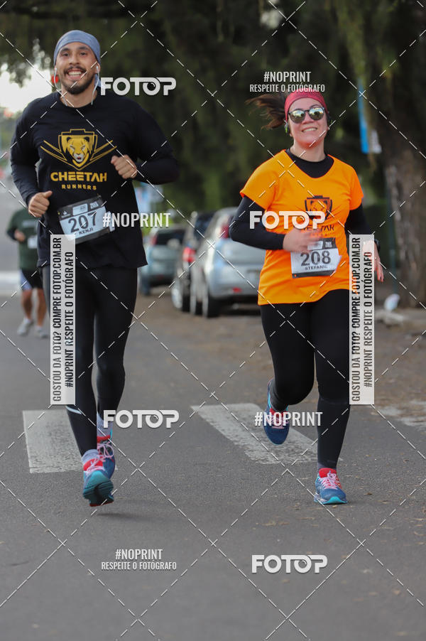 Buy your photos of the eventSANTANDER TRACK&FIELD RUN SERIES - Iguatemi Porto Alegre on Fotop