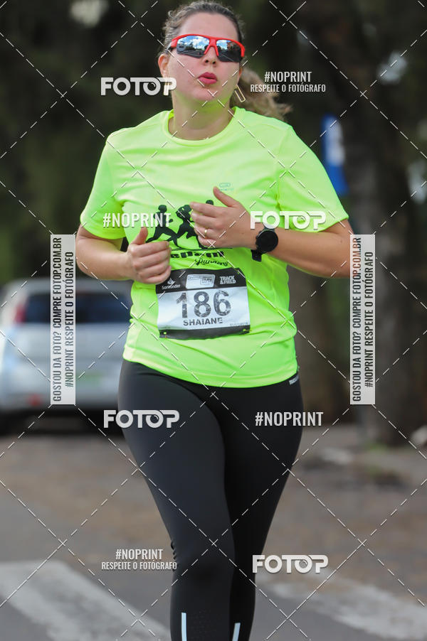 Buy your photos of the eventSANTANDER TRACK&FIELD RUN SERIES - Iguatemi Porto Alegre on Fotop