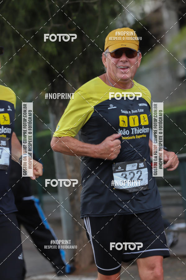Buy your photos of the eventSANTANDER TRACK&FIELD RUN SERIES - Iguatemi Porto Alegre on Fotop