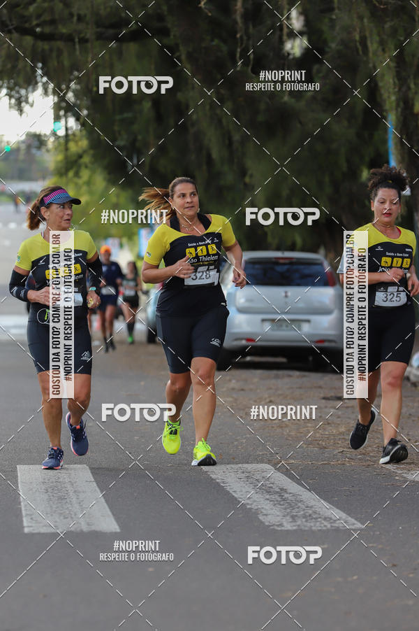 Buy your photos of the eventSANTANDER TRACK&FIELD RUN SERIES - Iguatemi Porto Alegre on Fotop