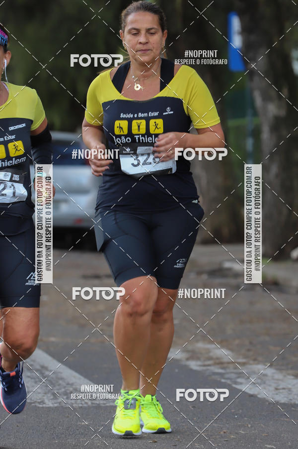 Buy your photos of the eventSANTANDER TRACK&FIELD RUN SERIES - Iguatemi Porto Alegre on Fotop