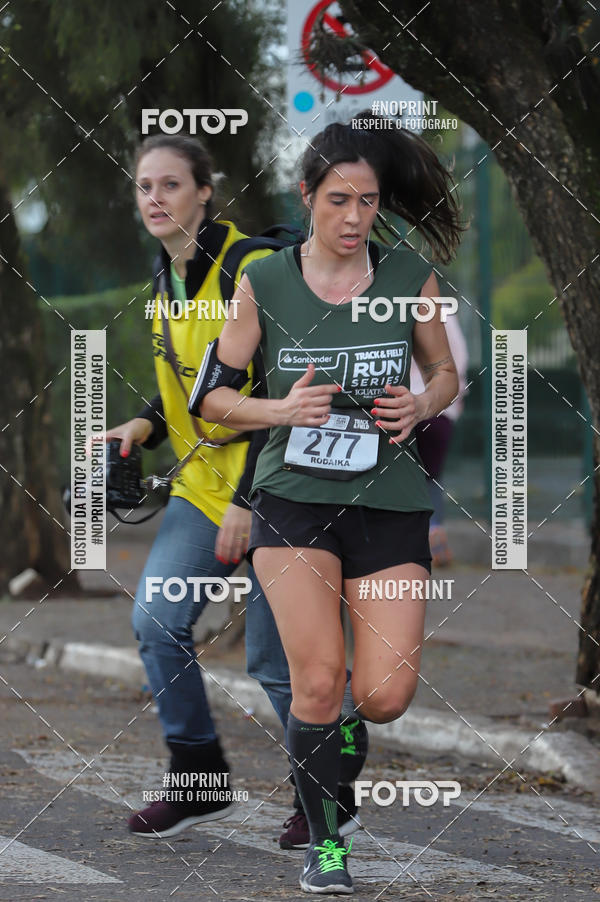 Buy your photos of the eventSANTANDER TRACK&FIELD RUN SERIES - Iguatemi Porto Alegre on Fotop