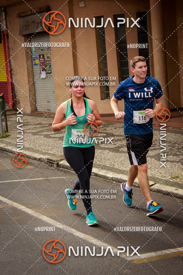 Achetez vos photos de l'vnement2 Corrida Run UNIUV sur Fotop