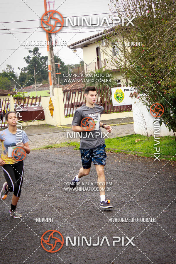 Achetez vos photos de l'vnement2 Corrida Run UNIUV sur Fotop