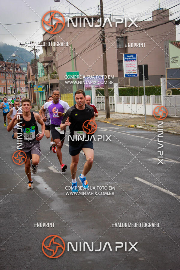 Compra tus fotos del evento2 Corrida Run UNIUV En Fotop