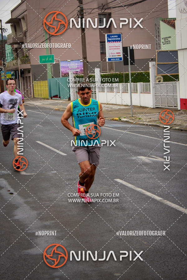 Achetez vos photos de l'vnement2 Corrida Run UNIUV sur Fotop