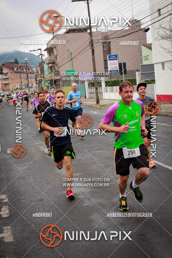 Achetez vos photos de l'vnement2 Corrida Run UNIUV sur Fotop
