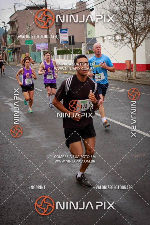 Achetez vos photos de l'vnement2 Corrida Run UNIUV sur Fotop