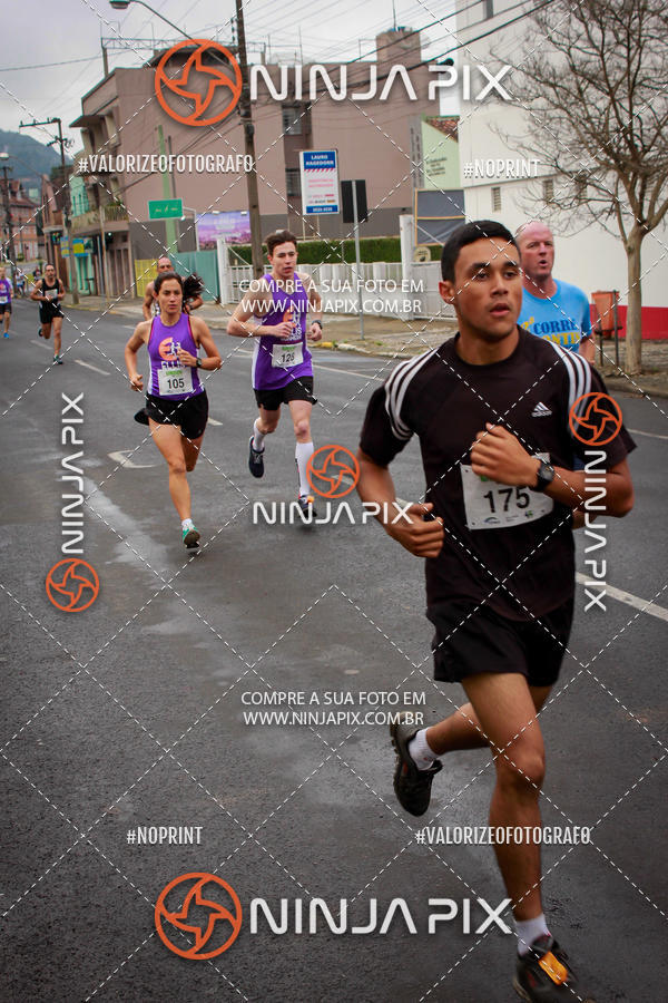 Achetez vos photos de l'vnement2 Corrida Run UNIUV sur Fotop