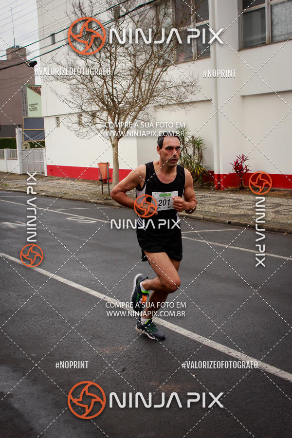 Achetez vos photos de l'vnement2 Corrida Run UNIUV sur Fotop