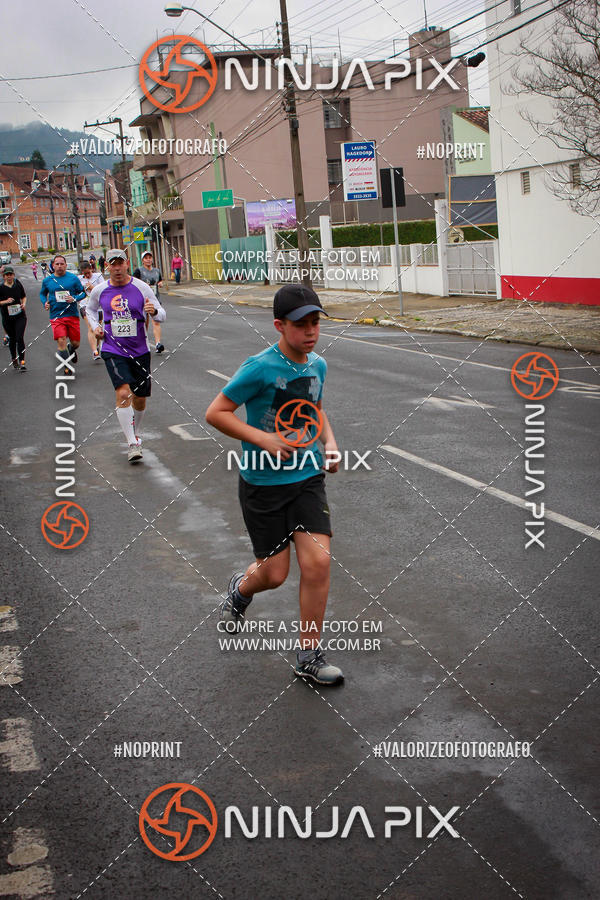 Compra tus fotos del evento2 Corrida Run UNIUV En Fotop