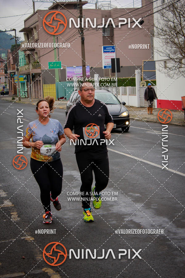 Achetez vos photos de l'vnement2 Corrida Run UNIUV sur Fotop