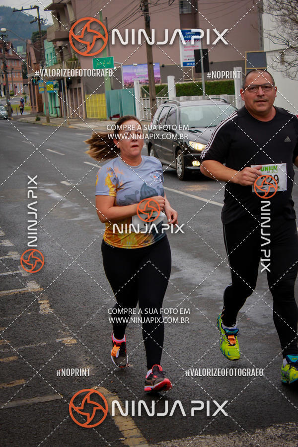 Achetez vos photos de l'vnement2 Corrida Run UNIUV sur Fotop