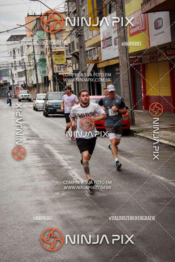 Achetez vos photos de l'vnement2 Corrida Run UNIUV sur Fotop