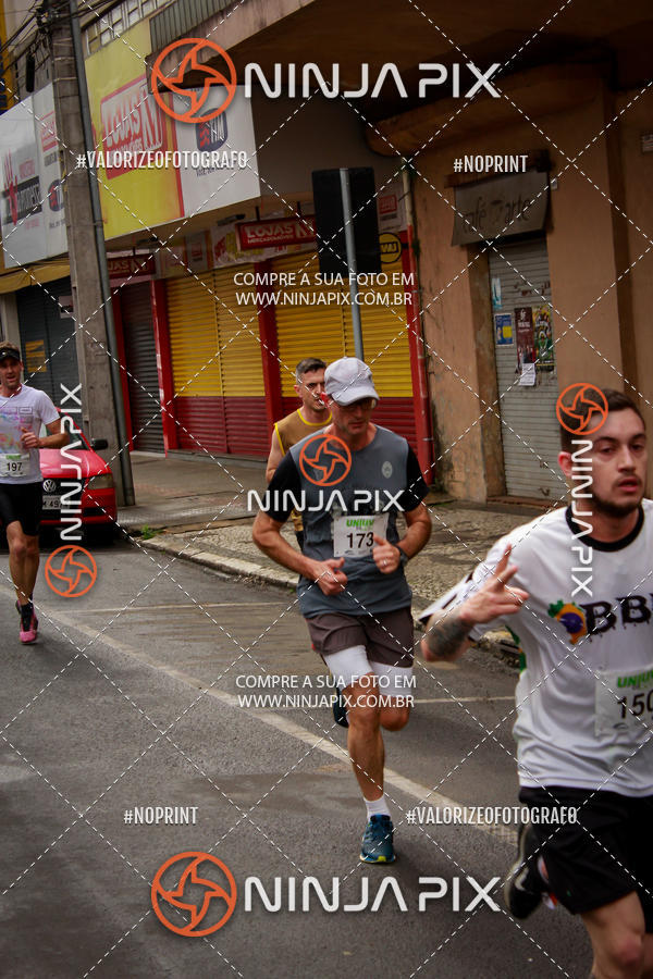 Achetez vos photos de l'vnement2 Corrida Run UNIUV sur Fotop