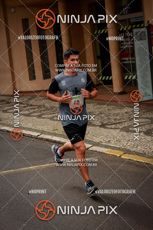 Achetez vos photos de l'vnement2 Corrida Run UNIUV sur Fotop