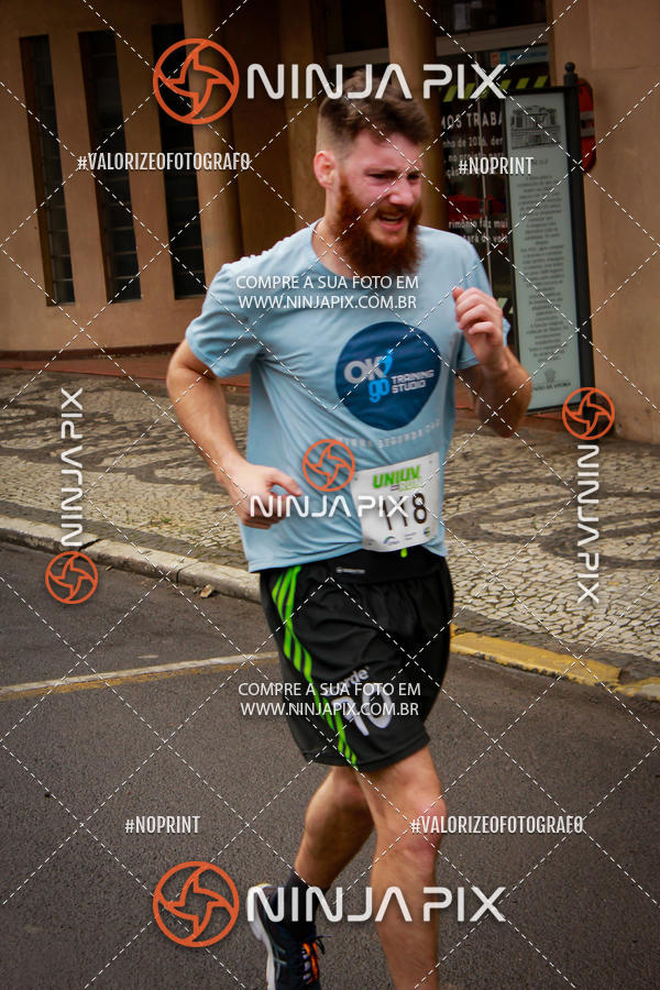 Achetez vos photos de l'vnement2 Corrida Run UNIUV sur Fotop
