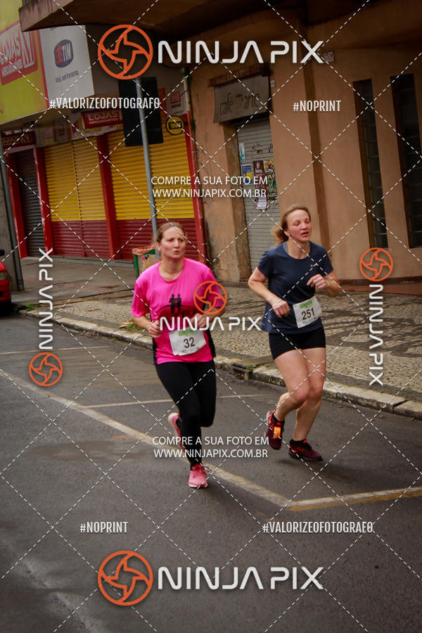 Achetez vos photos de l'vnement2 Corrida Run UNIUV sur Fotop