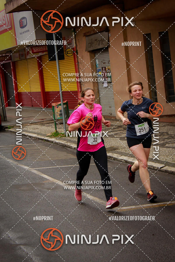 Achetez vos photos de l'vnement2 Corrida Run UNIUV sur Fotop