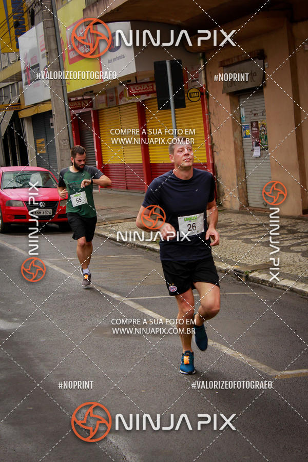 Achetez vos photos de l'vnement2 Corrida Run UNIUV sur Fotop