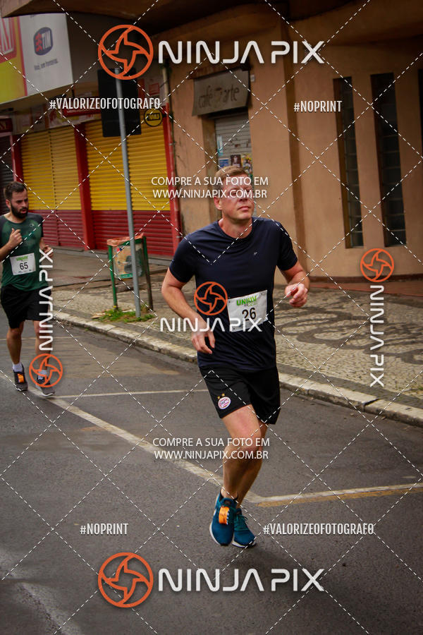Achetez vos photos de l'vnement2 Corrida Run UNIUV sur Fotop
