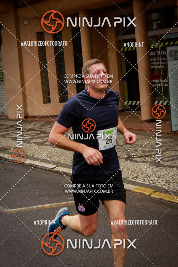 Achetez vos photos de l'vnement2 Corrida Run UNIUV sur Fotop