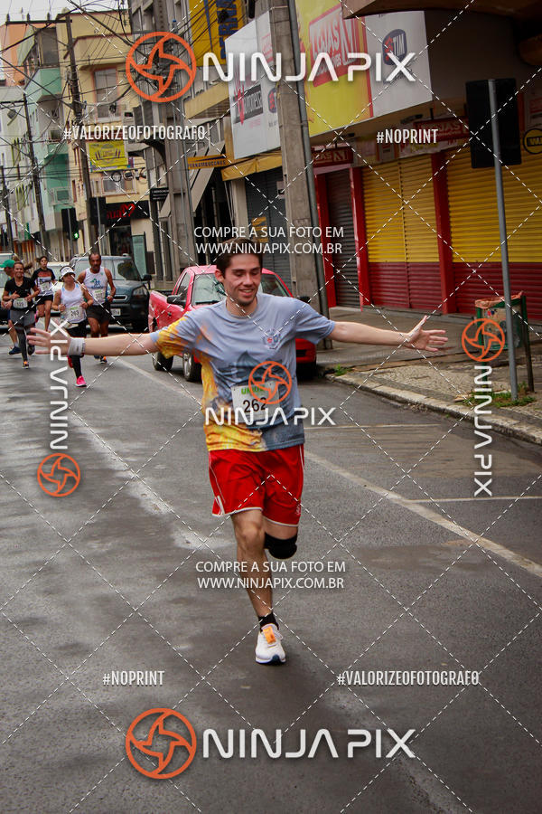 Achetez vos photos de l'vnement2 Corrida Run UNIUV sur Fotop