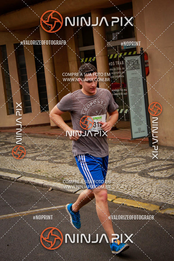 Achetez vos photos de l'vnement2 Corrida Run UNIUV sur Fotop