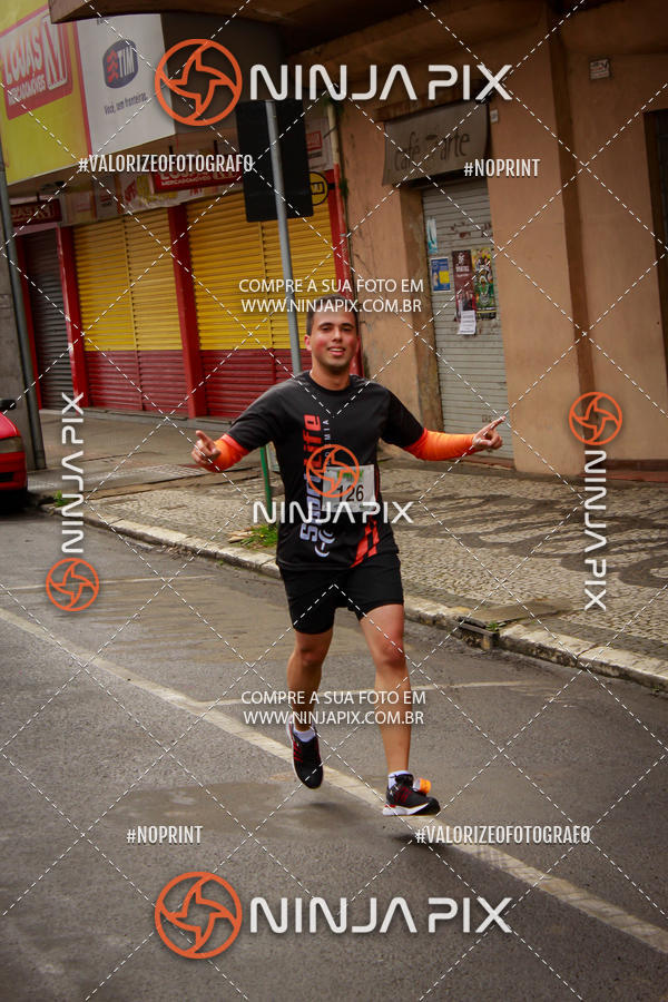 Achetez vos photos de l'vnement2 Corrida Run UNIUV sur Fotop