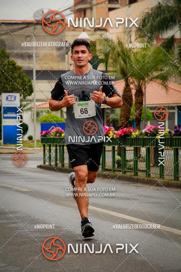 Achetez vos photos de l'vnement2 Corrida Run UNIUV sur Fotop