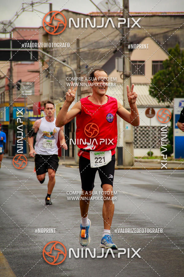 Achetez vos photos de l'vnement2 Corrida Run UNIUV sur Fotop