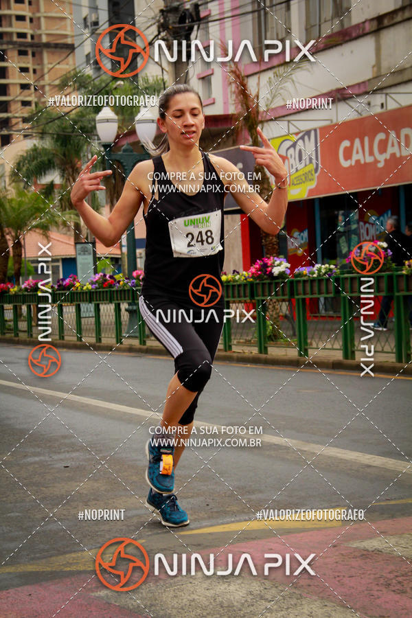 Achetez vos photos de l'vnement2 Corrida Run UNIUV sur Fotop