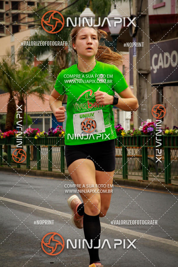 Achetez vos photos de l'vnement2 Corrida Run UNIUV sur Fotop