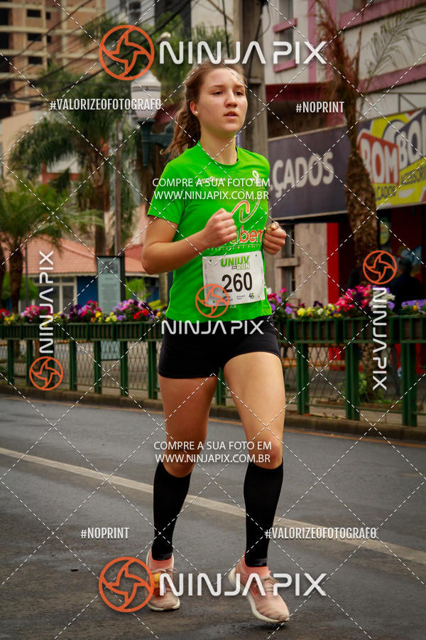 Achetez vos photos de l'vnement2 Corrida Run UNIUV sur Fotop