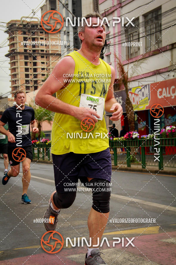 Achetez vos photos de l'vnement2 Corrida Run UNIUV sur Fotop