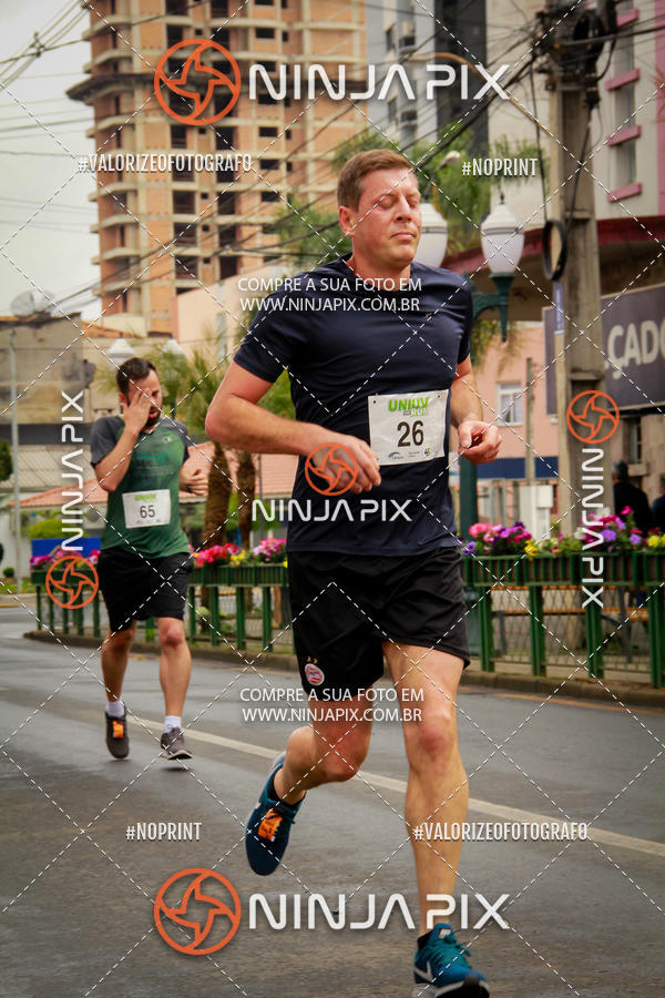 Achetez vos photos de l'vnement2 Corrida Run UNIUV sur Fotop