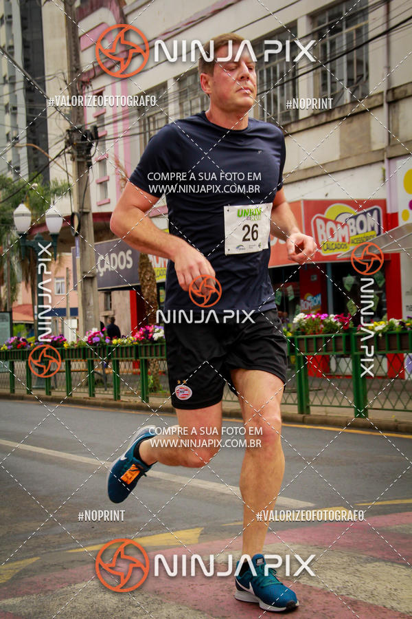 Achetez vos photos de l'vnement2 Corrida Run UNIUV sur Fotop