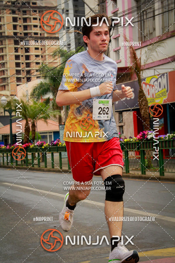 Achetez vos photos de l'vnement2 Corrida Run UNIUV sur Fotop