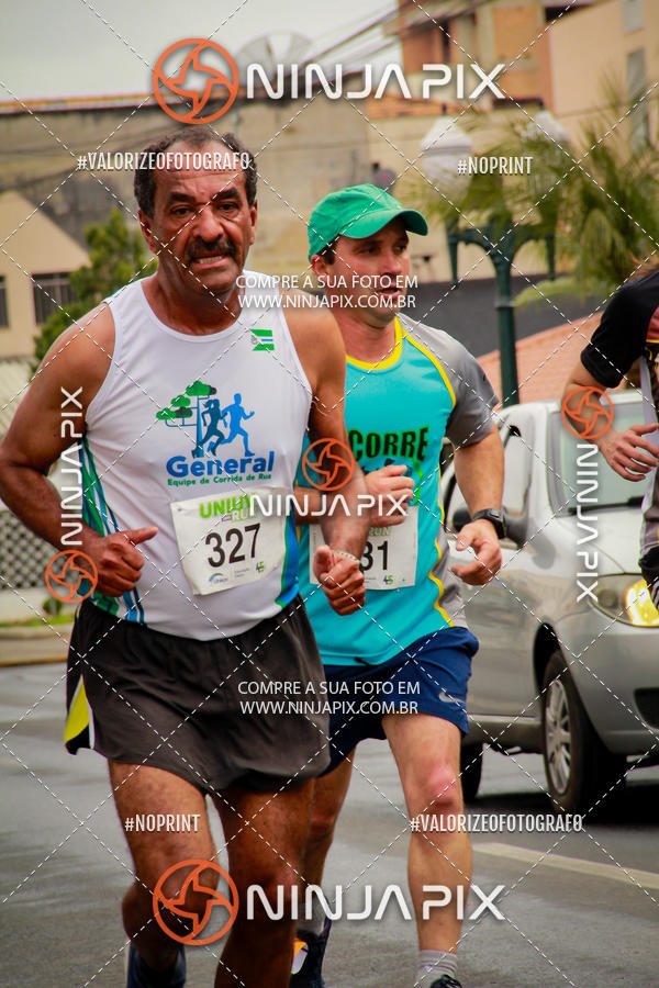 Achetez vos photos de l'vnement2 Corrida Run UNIUV sur Fotop