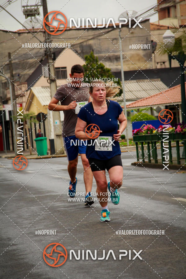 Achetez vos photos de l'vnement2 Corrida Run UNIUV sur Fotop