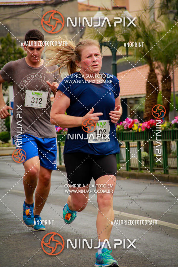 Achetez vos photos de l'vnement2 Corrida Run UNIUV sur Fotop