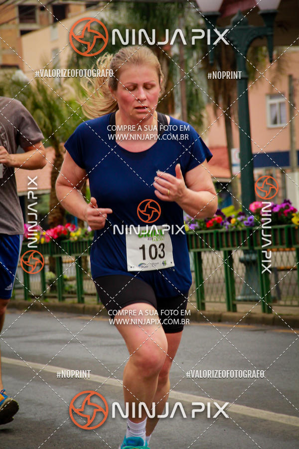 Achetez vos photos de l'vnement2 Corrida Run UNIUV sur Fotop
