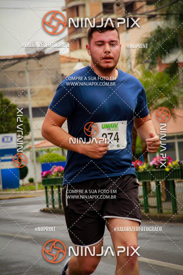 Achetez vos photos de l'vnement2 Corrida Run UNIUV sur Fotop