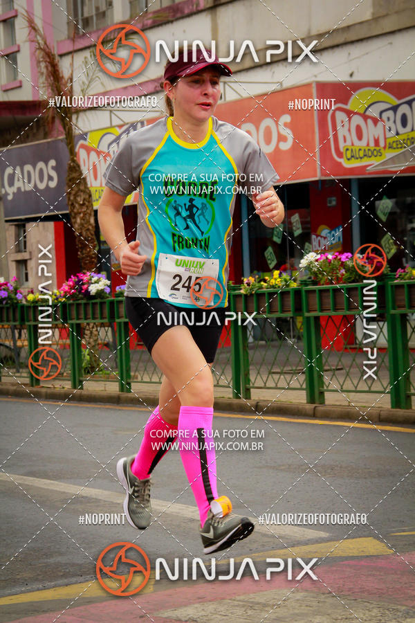 Achetez vos photos de l'vnement2 Corrida Run UNIUV sur Fotop