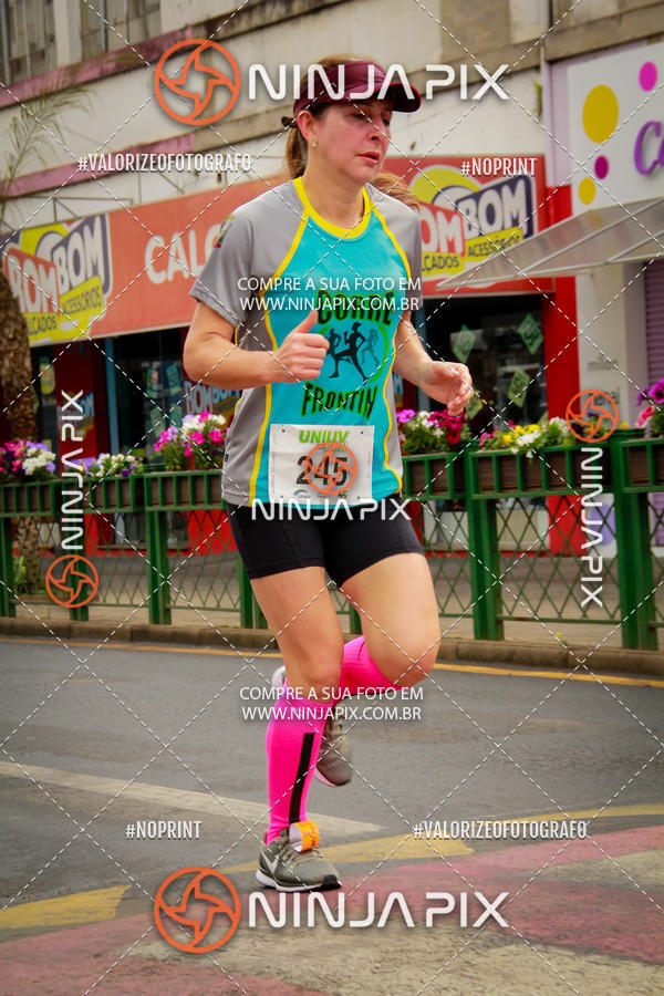 Achetez vos photos de l'vnement2 Corrida Run UNIUV sur Fotop