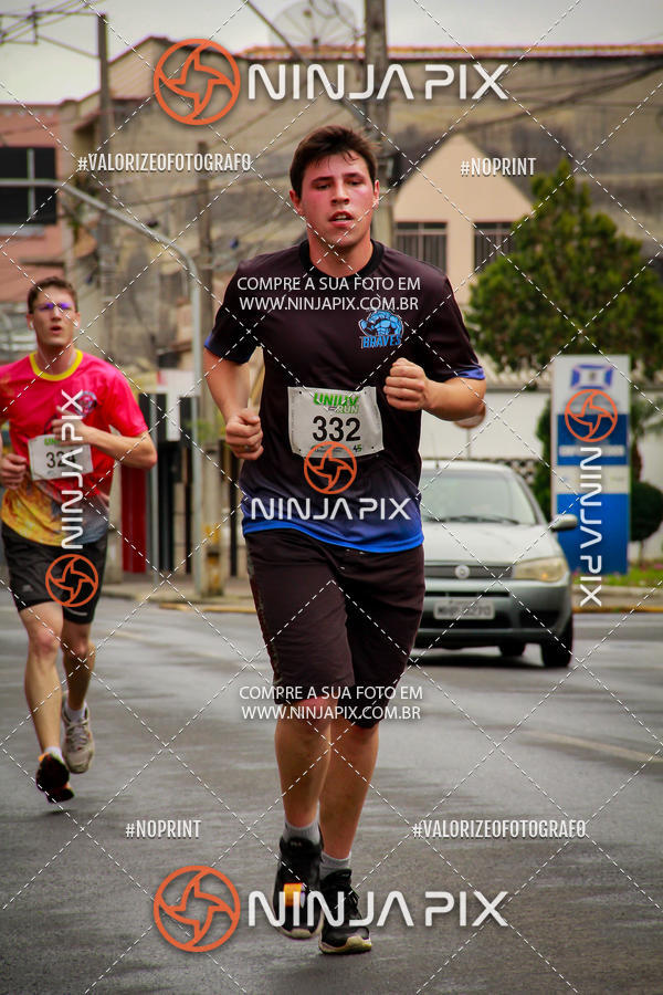 Achetez vos photos de l'vnement2 Corrida Run UNIUV sur Fotop